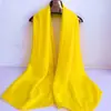 Bufanda Grande Roja de Seda para Mujer, Bufanda de Moda para Primavera y Otoño, Chal de Gasa, Bufanda de Color Sólido para Invierno, Bufanda Larga para Bailar, Nueva