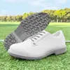 Novos Sapatos de Golfe Profissionais com Solado de Travas Sapatos de Couro Sapatos de Treino ao Ar Livre Sapatos Esportivos Resistentes ao Desgaste Antiderrapantes