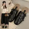 Pantuflas retro de otoño sin cordones 2026, medias pantuflas de estilo británico para mujer con hebilla y punta peluda, modernas
