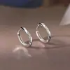 Pendientes Mobius de Diamante Brillante para Mujer, Simples y de Nicho, Sensación de Alta Gama, Lujo Ligero, Versátiles, Modernos, Pendientes de Estilo Nuevo