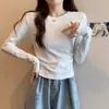 Camiseta Base Lisa Nueva Primavera 2026 para Mujer, Cintura Ajustada, Fruncida, Hombro Normal, Camiseta de Manga Larga con Dobladillo Curvo, Top Capa Interior