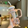 Taza de plástico nueva alto valor de color taza de plástico de verano cubo Dunton taza de té con leche taza de barriga linda pajita ins gran agua