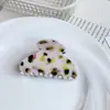 Pinza de garra vintage con estampado de leopardo amarillo verdoso para recogido en la nuca, pinza de pico de pato de nácar, accesorio para peinado semirecogido, acetato de imitación para mujer
