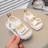 Sandalias para Bebé 2026 Nuevas Llegadas de Verano Niños y Niñas Zapatos de Playa de Punta Cerrada Suela Suave Antideslizante Zapatos para Primeros Pasos de Bebé Zapatos para Niños