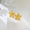 Pendientes de flor de cinco pétalos con diseño de personalidad europeo y americano, moda, elegantes pendientes de acero de titanio para mujer, no se decoloran, venta al por mayor, combinan con todo