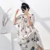 Camisola de Algodão e Seda para Mulheres, Estilo Fino de Manga Curta para o Verão, Pijama Estampado Novo Estilo Chinês, Modelo Popular Online, Roupa de Casa Plus Size para Primavera e Outono