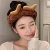2026 nova tiara elegante e versátil para mulheres, tiara de pelúcia estilo coreano outono e inverno, presilha de cabelo de pelúcia fofa, tiara para maquiagem