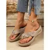 Chanclas de mujer de talla grande transfronterizas 2026 nuevas sandalias de cuña florales de moda para mujer costura retro 36-43