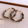 Pendientes de Tela de Aguja de Plata con Estampado de Leopardo Geométrico Redondo y Rombo Estilo Otoño e Invierno Europeo y Americano Pendientes Elegantes Pendientes de Gama Alta de Nicho