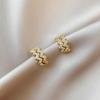 Clip para la oreja sin agujeros para la oreja para mujer de alta gama estilo retro estilo Hong Kong estilo inmortal estilo Mori super inmortal estilo frío aretes aretes