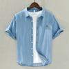 Camisa de Manga Corta Sencilla Bordada con Oso para Hombre Estilo Japonés Casual Refrescante Mezclilla Tencel C614