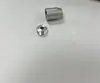 Conector de varilla de soporte de estante flotante minimalista de aleación de aluminio plateado mate para tendedero de tubo redondo