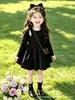 Vestido Negro de Otoño para Niña con Delicados Escotes en los Hombros, Vestido de Princesa de Manga Larga, Vestido Sencillo de Estilo Coreano con Cintura Ceñida y Corte en A