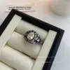 Nuevo Anillo Dorado Retro Francés con Lazo Nicho Simple Hecho a Mano Dibujado con Hilo Encaje Plisado Anillo para Dedo con Diamante Amarillo