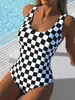 Traje de baño de una pieza sexy para vacaciones en la playa de verano 2027, comercio exterior transfronterizo, traje de baño de triángulo para mujer
