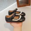 Zapatos de Cuero de Moda Versátiles Estilo Mori Girl para Niñas 2025 Primavera/Otoño Nuevos Suela Suave Zapatos de Princesa para Niños Pequeños Zapatos Individuales Lolita Modernos