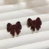 Pendientes de Moda con Lazo, Geométricos Elegantes, Diseño Minimalista de Nicho, Terciopelo Lindo Versátil Corazón Pendientes de Botón de Lujo Ligero