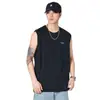 Camiseta sin mangas de nuevo estilo 2026 para hombre, Marca de tendencia de verano, Estampado de letras retro americano, Chaleco holgado de cuello redondo para fitness