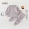 Conjunto de Roupa de Algodão Puro Classe A para Bebê Outono, Primavera e Outono Roupa de Casa Separada para Bebê Pijama Quente de Manga Longa para Meninos e Meninas, Duas Peças