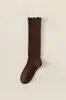 Calcetines holgados para mujer con zapatos de cuero pequeños, talla grande, pierna gruesa, encaje, adelgazantes, primavera y otoño, calcetines de tubo largo, color café, estilo moderno