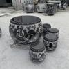 Suministro de Mesas de Tallado en Piedra Bluestone, Mesas Redondas de Piedra Entera para Parque, Adornos de Mesa y Silla de Estilo Antiguo Natural para Exteriores de Patio de Villa