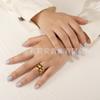 Anillo grande curvo brillante de doble capa de diseño europeo y americano de acero de titanio chapado en oro de 18K, anillo de estilo punk de personalidad R234193