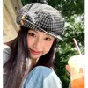 Gorra Plaid Octagonal, Estilo Delgado para Primavera y Verano, Gorra de Periodista Rayada Europea y Americana, Boina de Moda Británica, Gorra de Artista Vanguardista