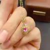 Colgante de Zafiro Rosa Natural Transfronterizo Accesorios para Mujer Nicho Alta Gama Joyería de Plata 925 4*5 Joyería de Lujo Venta Directa de Fábrica