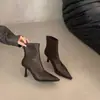 Botas Finas de Tacón Alto con Punta Aguda Estilo Retro para Mujer Otoño Invierno Nuevas Botines de Piel Suave con Tacón Fino Francés Cremallera Trasera Botas de Moda Elásticas