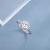 Anillo Versátil de Personalidad Plateado Galvanizado de Plata S999 de Alta Calidad para Mujer, Joyería de Anillo de Corona con Diamante de Seis Garras de Lujo Ligero