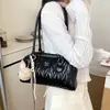 Bolsa Almofada Pequena Quadrada Acolchoada Estilo Chanel para Mulheres, Bolsa de Mão Plissada, Bolsa Tote Pequena, Bolsa Transversal de Ombro