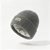 Chapéu de Moda Estilo Coreano para Outono e Inverno para Mulheres Versátil Grande Circunferência da Cabeça Chapéu de Lã Tricotado Faz o Rosto Parecer Menor Proteção de Orelha Quente Chapéu Cobertura de Cabeça