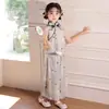 Conjunto de Niña 2026 Verano Nuevo Top Bordado sin Mangas y Pantalones de Pierna Ancha Nuevo Estilo Chino Hanfu Conjunto de Dos Piezas