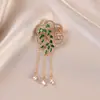 Estilo Chino Nuevo Hoja de Sauce Borla Estilo Chino Broche de Lujo Ligero de Alta Gama Moda Diamante Broche Pin para Chaqueta Accesorios