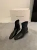 Versão em pele de ovelha~Botas curtas vintage com salto para mulheres, novo estilo outono e inverno, versáteis e elegantes, botins de bico quadrado pequeno, botas elásticas justas