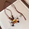 Colar de flor e vagem de planta com cordão colorido e contas estilo coreano, corrente de suéter estilo étnico vintage, acessório de nicho de design exclusivo para mulheres