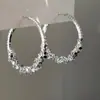 Brincos Argola Exagerados com Corrente de Diamantes Cintilantes e Fragmentos de Prata para Mulheres, Design Único de Nicho, Estilo de Celebridade da Internet