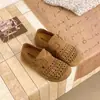 Nuevos Zapatos Birkenstock Retro Huecos Transpirables sin Cordones de Punta Baja 2026, Zapatos Birkenstock Casuales Versátiles para Capas de Verano
