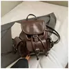 Mochila Retro de Gama Alta para Otoño e Invierno Mochila de Uso Diario para Mujer de Gran Capacidad Mochila de Viaje para Estudiantes Moderna y Versátil