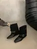 Botas de pierna de pantalón de cuero suave con hebilla de cinturón de cuero de tacón oculto retro para mujer, nuevas, punta fina, de temperamento, botas cortas, botas de montar hasta la pantorrilla, modernas