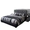 Cama de cuero minimalista italiana cama de cuero minimalista moderna cama de cuero de lujo ligero cama de cuero con capitoné de botones negros cama suave acolchada cuadrada cama de arte en cuero