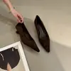 Mocasines Elegantes Franceses de Terciopelo y Piel de Cordero para Mujer 2026 Otoño/Invierno Nueva Llegada Punta Fina Tacón de Aguja Bajo Zapatos Mocasines para el Trabajo