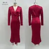 Estação Independente Transfronteiriça Europeia e Americana 2025 Novo Outono Feminino Slim Decote V Sexy Cintura Alta Cadarço Vestido Longo