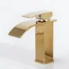 Produtos Personalizados da Fábrica de Origem Especializada na Produção de Torneiras Cascata, Torneiras para Lavatório de Bancada, Torneiras Quadradas com Bico Plano para Exportação