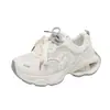 Zapatos Nuevos para Papá Estilo Coreano Mujer 2026 Otoño Estudiante Deportivas para Correr Casuales Suela Gruesa para Aumentar la Altura FB017-1