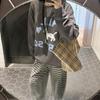 Suéter Redondo Doce e Fresco Estilo Coreano Gola Redonda Feminino Estilo High-style Graffiti Estilo BF Roupa sem Capuz Outono e Inverno Forrado com Fleece