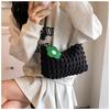 Bolsa Nuvem Acolchoada Feminina Nova Primavera e Verão 2024 Macia Cyber Celebrante Tecido de Nylon Pregueado Leve Estilo Coreano Bolsa Feminina