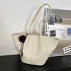 Bolso de Mano Retro de Cuero con Cera de Aceite de Nicho Bolso de Gran Capacidad para Mujer 2026 Nuevo Otoño Tacto de Alta Gama Bolso de Hombro Único para Viajes