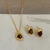Collar con Colgante y Pendientes de Piedra Ojo de Tigre Maillard Otoño e Invierno para Mujer, Cadena de Cuello Versátil Simple y de Alta Gama, Cadena para Suéter