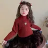 Suéter Básico Forrado com Fleece Estilo Coreano para Meninas com Flores Pequenas Outono/Inverno 2026 Nova Moda Infantil Top Estiloso para Menininha